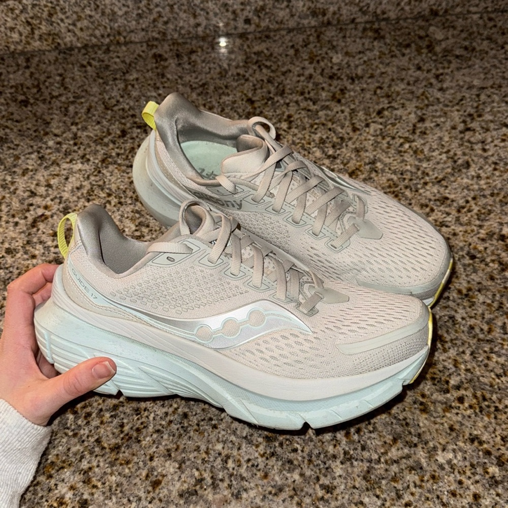 Saucony Guide 17 Running shoes